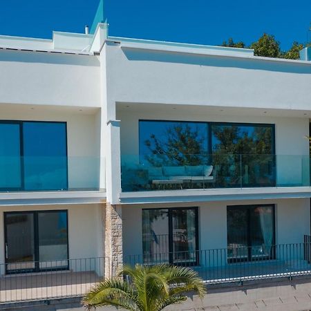 Villa The Boat With Rooftop Pool Matulji Εξωτερικό φωτογραφία