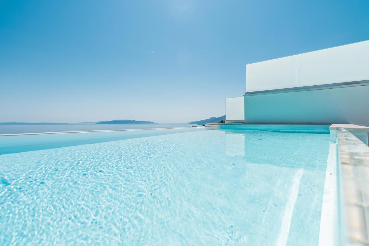 Villa The Boat With Rooftop Pool Matulji Εξωτερικό φωτογραφία