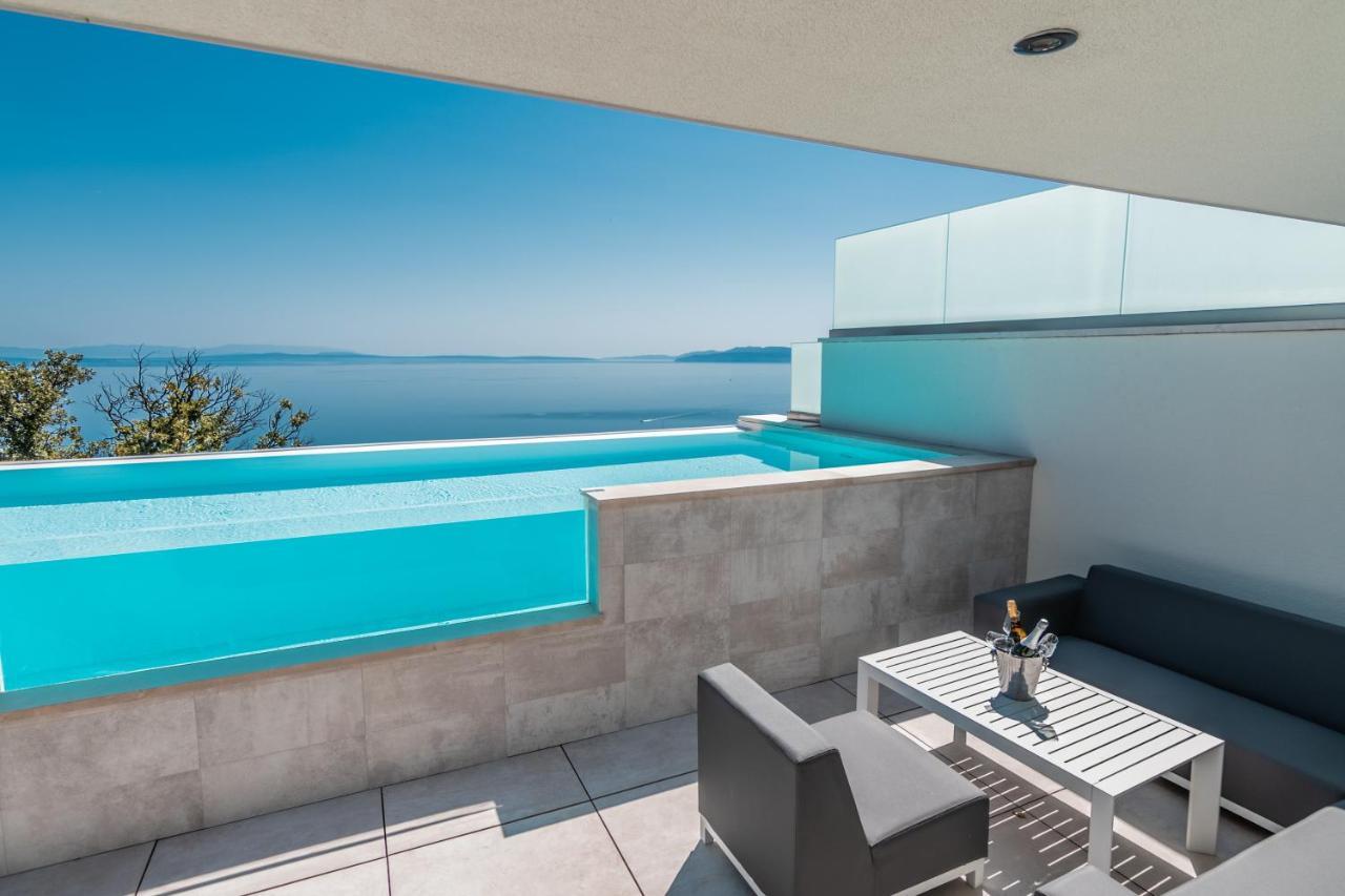 Villa The Boat With Rooftop Pool Matulji Εξωτερικό φωτογραφία